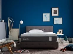 Tempur-Adapt Medium Hybrid Queen Mattress -Home Furniture 10735150 main 3